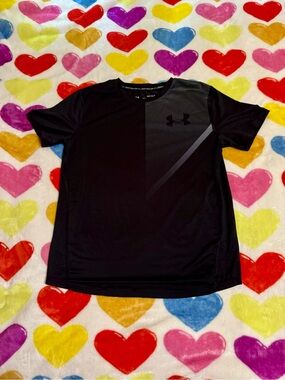 Under Armour boy’s Black Athletic Tech T-Shirt